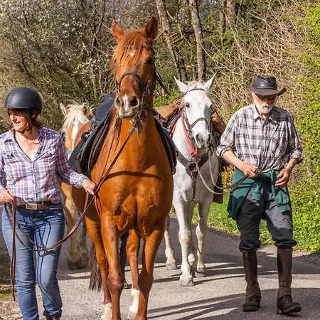 Le Galussel D'etape Et De Sejour Guest house Chatel-en-Trieves
